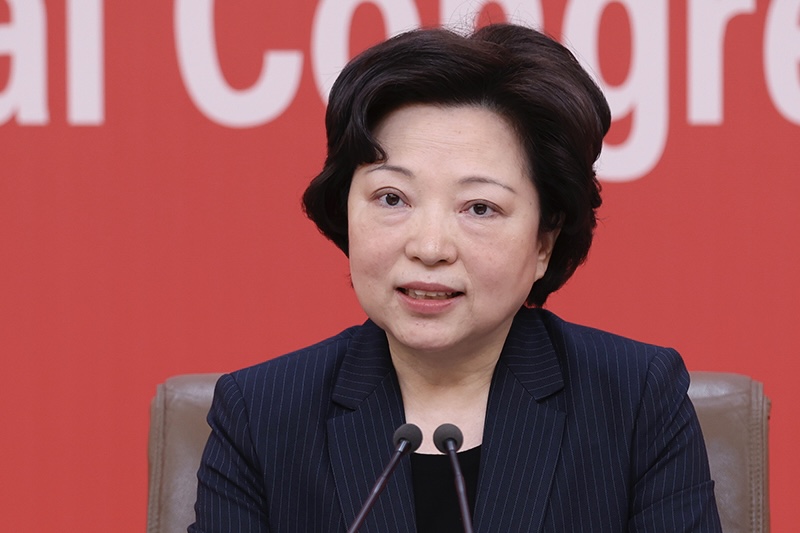 中央對外聯(lián)絡部副部長沈蓓莉在記者招待會上（圖源：新華社）