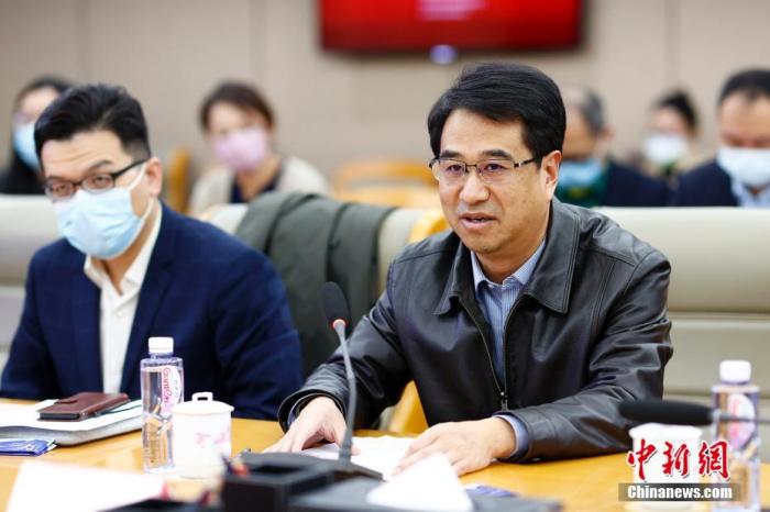 圖為中國(guó)人民大學(xué)兩岸關(guān)系研究中心主任王英津發(fā)言。 <a target='_blank' href='/'>中新社</a>記者 富田 攝 