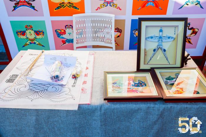 圖為活動現(xiàn)場設置的戶外展區(qū)。北京中軸線申遺保護工作辦公室供圖