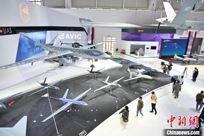 第十四屆中國航展珠海開幕多個“國之重器”首次亮相