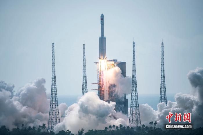 天舟五號貨運飛船發(fā)射任務(wù)取得圓滿成功。<a target='_blank' href='/'>中新社</a>記者 駱云飛 攝