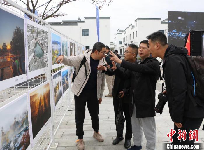 尺幅之間光影定格第二屆《媒體眼中的徽州》攝影作品展開展