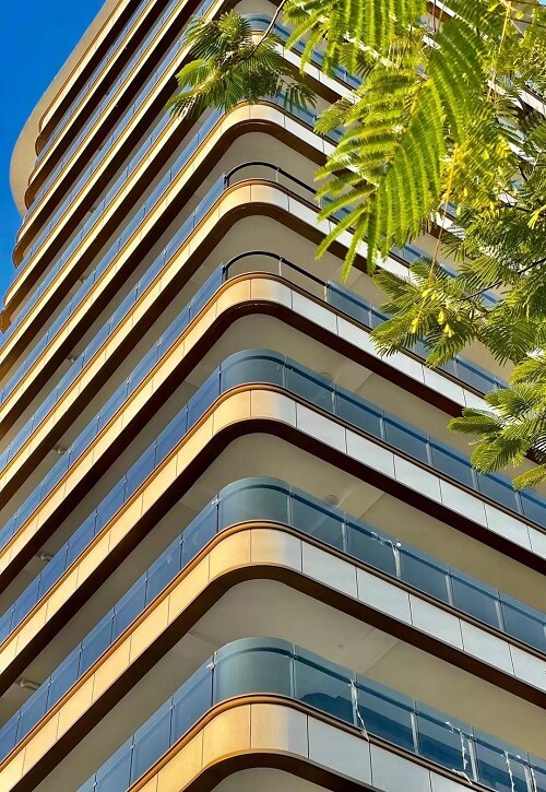 2022年廣西產(chǎn)品力測評專家評審團(tuán)到中國鐵建西派御江實(shí)地考察