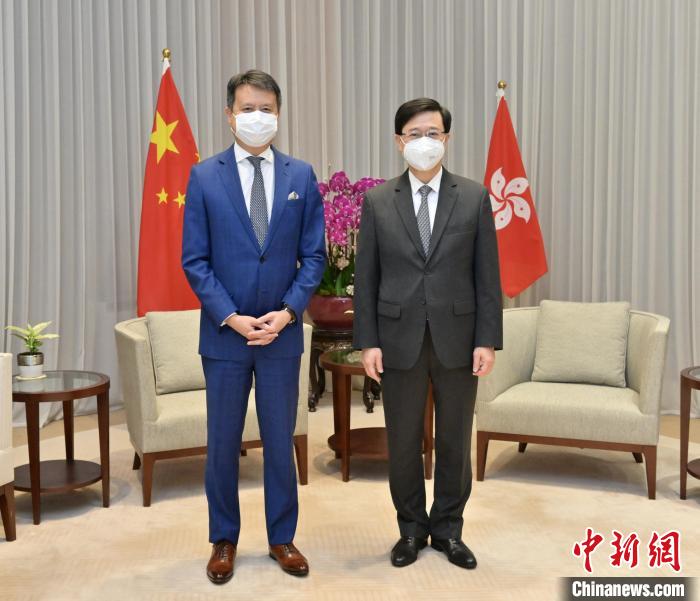 李家超：發(fā)揮優(yōu)勢鞏固香港區(qū)域知識產(chǎn)權(quán)貿(mào)易中心角色