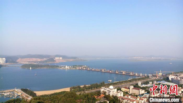 廣西防城港市提升“顏值”打造中越邊境“詩與遠(yuǎn)方”