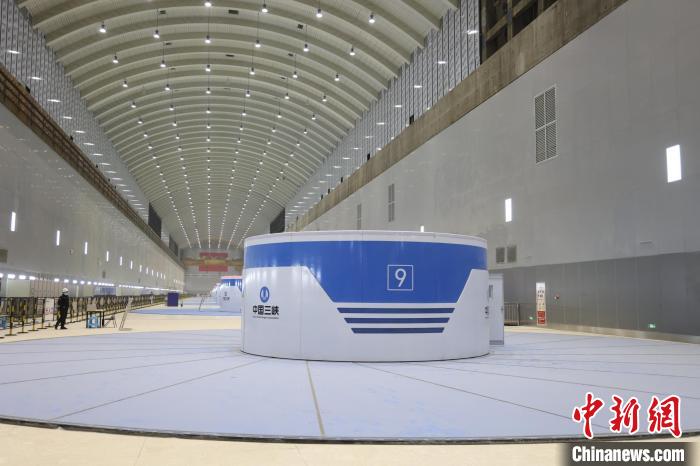 白鶴灘水電站9號(hào)機(jī)組?！≈袊?guó)能建葛洲壩機(jī)電公司供圖