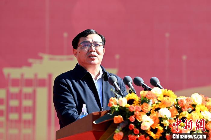 漳州市市長(zhǎng)王進(jìn)足致辭?！埥鸫?攝