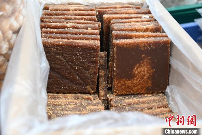 散裝古法紅糖?！∮嗌强?攝