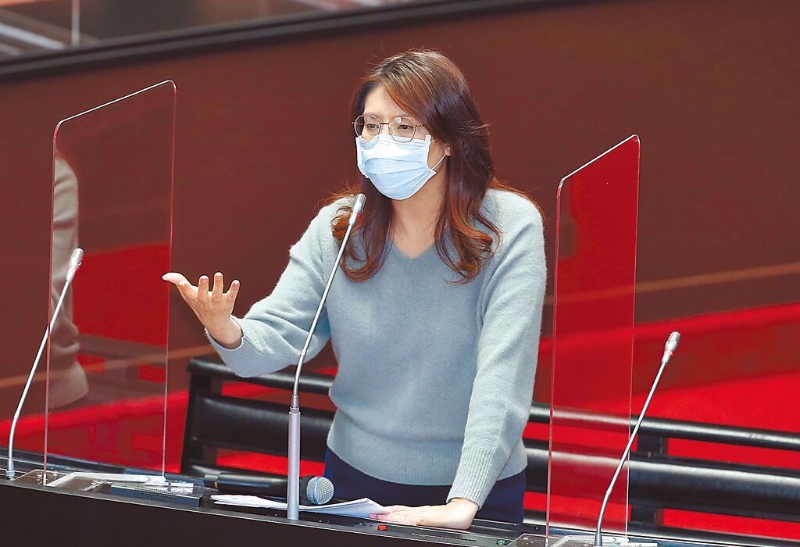 20230208003532 20230208003532