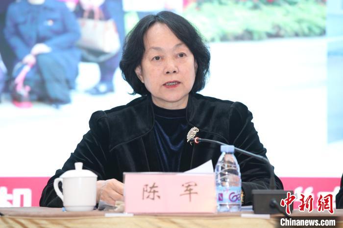 全國人大常委會(huì)委員、北京市政協(xié)副主席、臺(tái)盟北京市委主委、北京社會(huì)主義學(xué)院院長陳軍出席會(huì)議?！∨_(tái)盟北京 攝