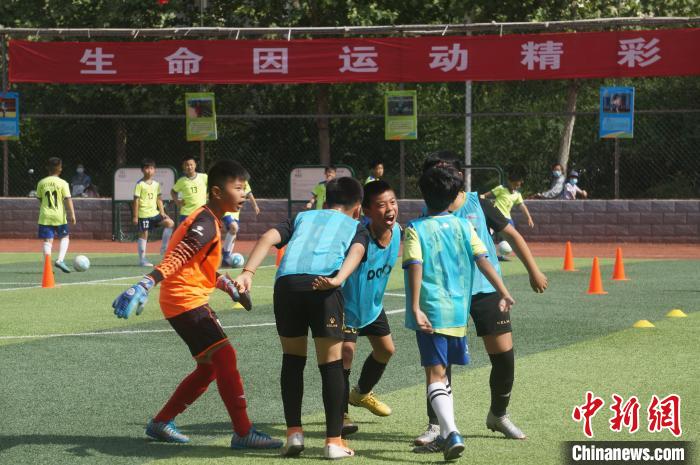 河南現(xiàn)有各級(jí)各類學(xué)校近5萬所超2878萬教育人口