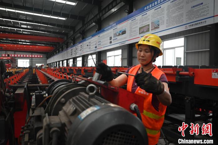 （經(jīng)濟觀察）智能化轉(zhuǎn)型下的鋼筋加工行業(yè)：體力和智力的“此消彼長”