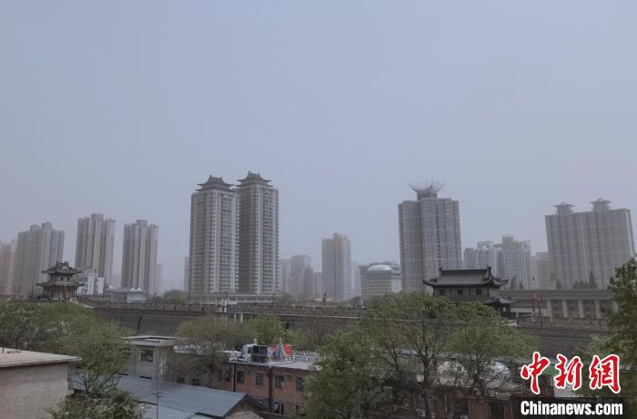 陜西發(fā)布沙塵暴黃色預警西安出現(xiàn)嚴重污染天氣