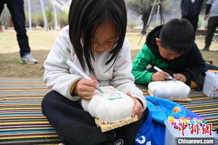 西藏舉行推廣“本地游”主題研學(xué)活動(dòng)