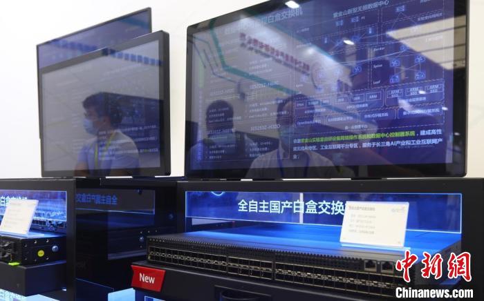 紫金山實(shí)驗(yàn)室是科技體制機(jī)制改革的“試驗(yàn)田”?！°蟛?攝