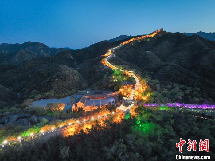 今年“五一”假期起北京八達(dá)嶺夜長(zhǎng)城將常態(tài)化開放