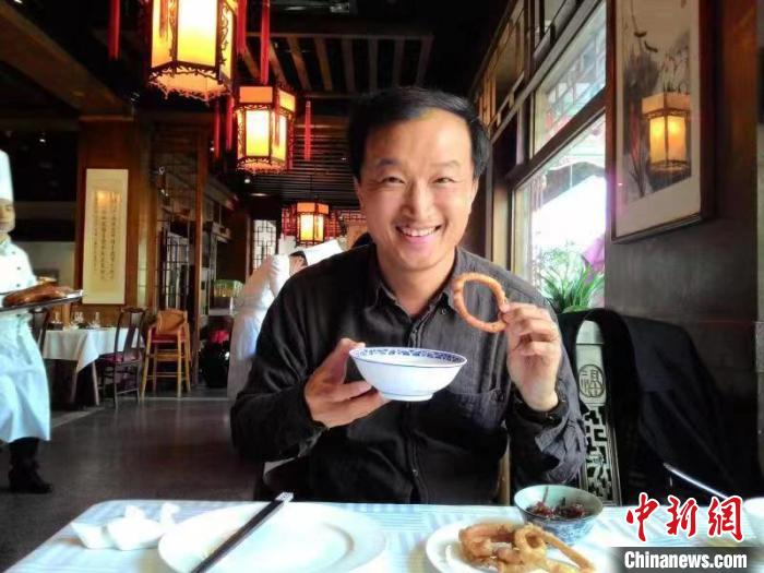 臺(tái)籍教師曾泰元在上海：多走多看，認(rèn)識(shí)才能更全面