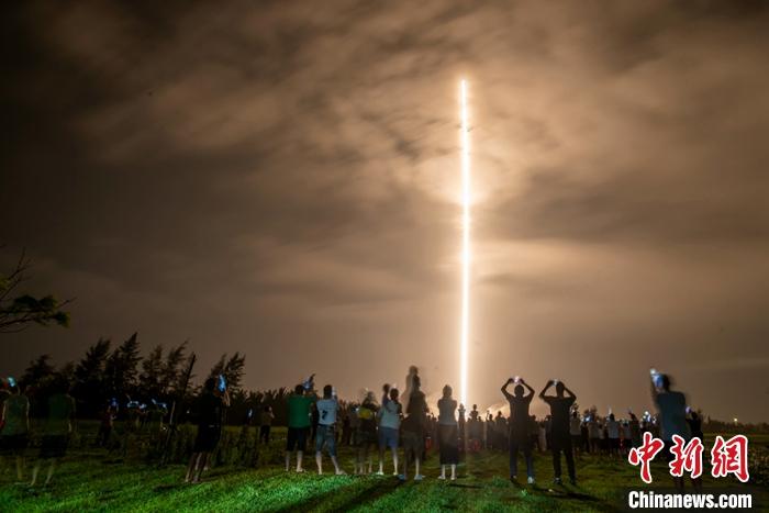 長征七號(hào)運(yùn)載火箭成功發(fā)射天舟六號(hào)貨運(yùn)飛船。中新社記者 駱云飛 攝 2