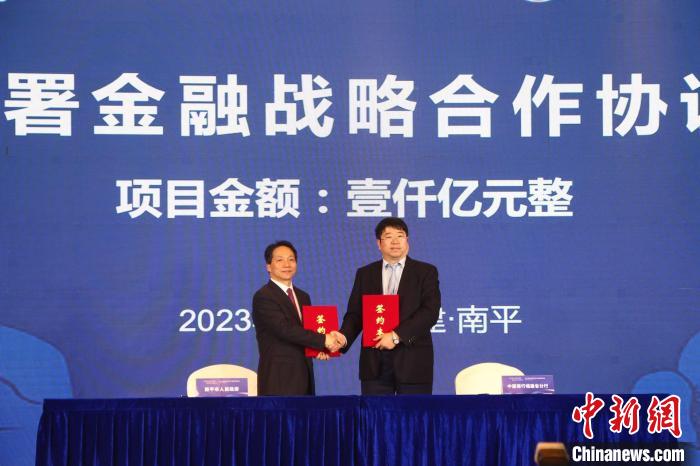 簽約儀式?！∪~紫慧 攝