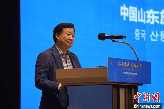 韓國一般旅游業(yè)協(xié)會副會長白承弻致辭?！⑿?攝