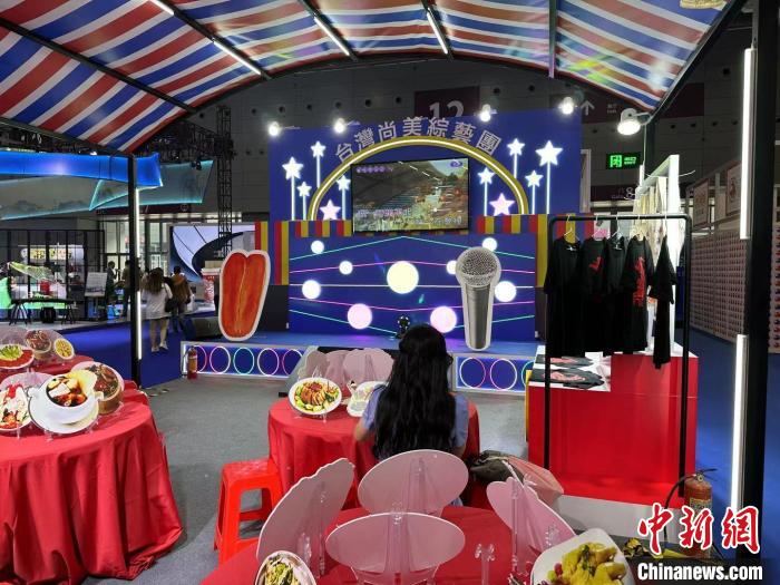 深圳文博會，臺商搭棚“辦桌” ?！》絺ケ?攝