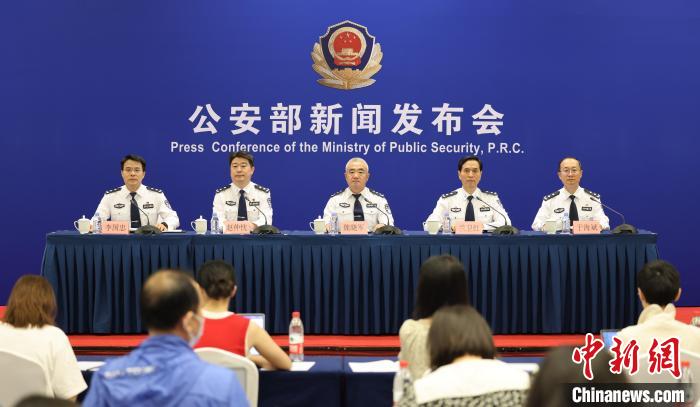 2013-2022年全國(guó)繳毒651.9噸，抓獲毒品犯罪嫌疑人128萬名