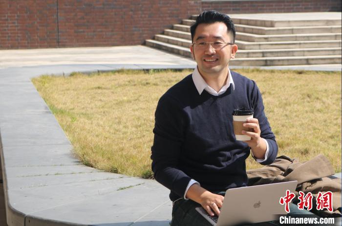 北京師范大學(xué)未來設(shè)計(jì)學(xué)院院長高鵬 北京師范大學(xué)未來設(shè)計(jì)學(xué)院供圖