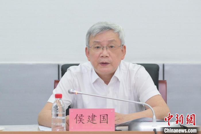 中國(guó)科學(xué)院院長(zhǎng)侯建國(guó)出席專題座談會(huì)并講話?！≈袊?guó)科學(xué)院 供圖