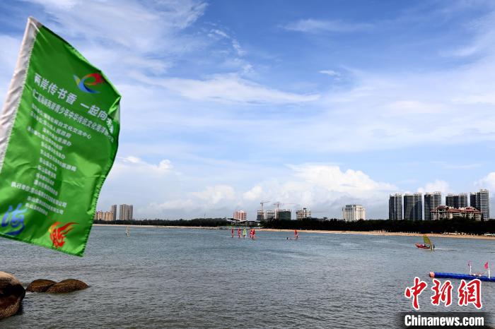 迷人的東山海景?！埥鸫?攝