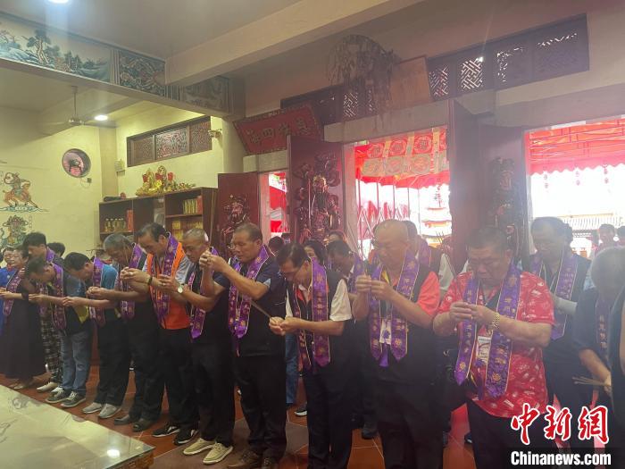 臺灣開山媽祖聯(lián)誼會赴福建漳州龍文媽祖廟進(jìn)香交流