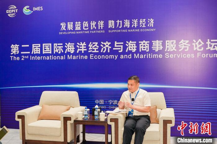 楊國兵接受專訪。　組委會供圖