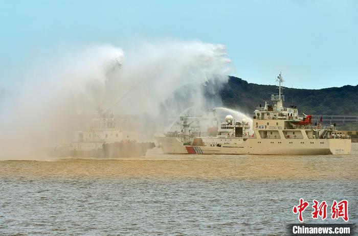 福州舉行?？章?lián)合搜救演練