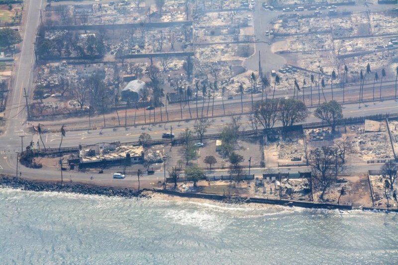 美國夏威夷州毛伊縣8月10日公布的照片顯示野火造成嚴重破壞。新華社發(fā)