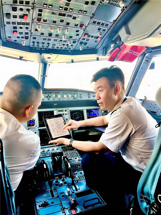 1692588620229000150.jpg 22222222.jpg