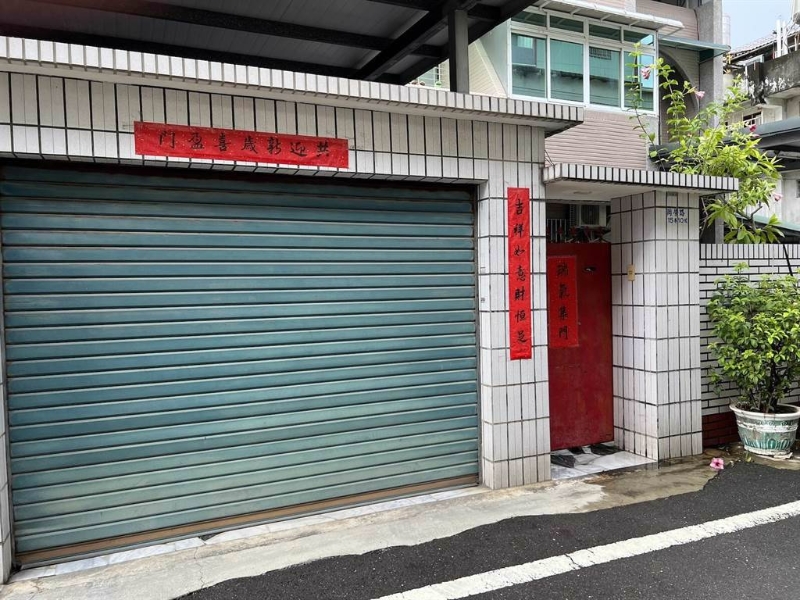 高雄市岡山區(qū)有一家資本額才50萬元的蛋行—超思公司，卻獲得農(nóng)業(yè)部上億補(bǔ)助款，8月31日其大門緊閉。（資料照，林瑞益攝）