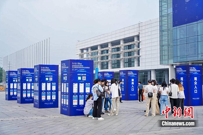 9月11日，由中國交通報社、中國交通運輸協(xié)會主辦的2023北京數(shù)字交通大會在北京召開。