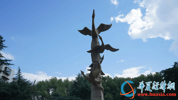 衡陽(yáng)市城徽——大雁銅雕。（攝影：虞鷹）