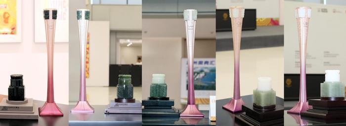 《杭州亞運(yùn)薪火火炬金鑲玉版》共發(fā)行青玉版、碧玉版、青白玉版、白玉版和羊脂玉版五種規(guī)格