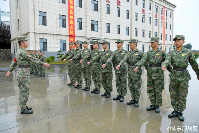 008aq8oQgy1himqksoemfj34ao2v44qu 008aq8oQgy1himqksoemfj34ao2v44qu