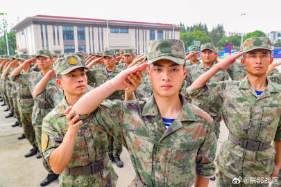 008aq8oQgy1his6a6zg73j32401eo7wi 008aq8oQgy1his6a6zg73j32401eo7wi