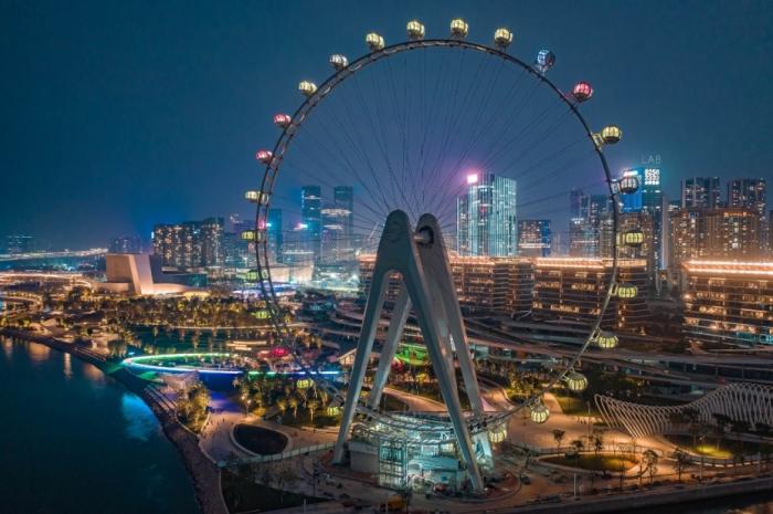 資料圖：深圳市寶安區(qū)華僑城歡樂(lè)港灣內(nèi)的摩天輪。劉安邦 攝