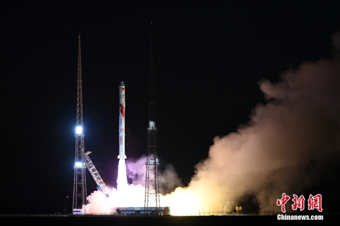 朱雀二號遙三運載火箭發(fā)射成功。汪江波 攝