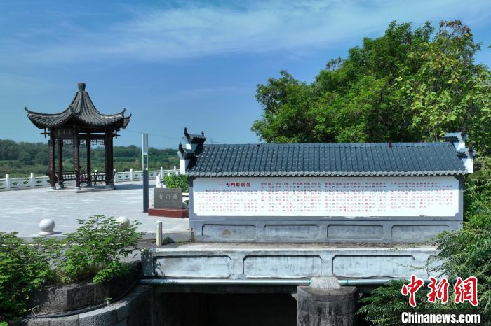 安徽七門堰引水灌溉工程一隅。李濤攝