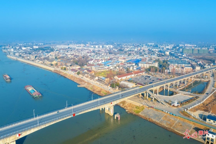 【老街嶄年味 舊貌換新顏】運(yùn)漕古鎮(zhèn):古韻新顏 璀璨千載