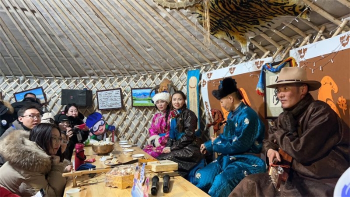【聚焦“十四冬】看非遺、玩冰雪……在“十四冬”領(lǐng)略內(nèi)蒙文化魅力