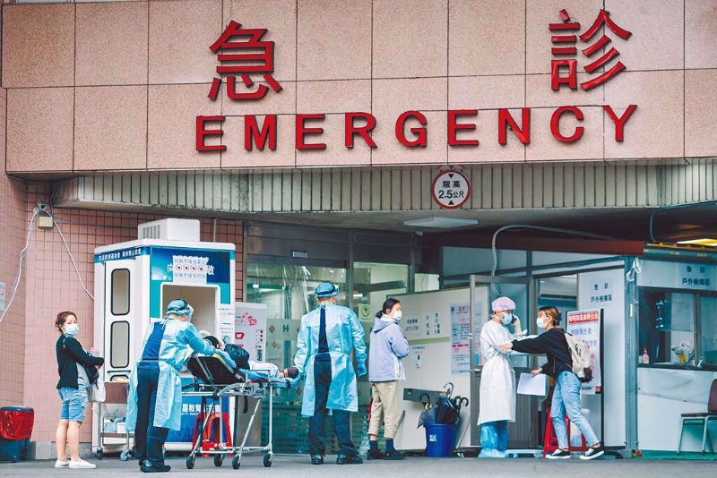 醫(yī)院開刀房需24小時維持不斷電、維持正壓環(huán)境，也是吃電怪獸之一。（資料照）