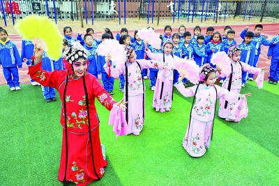 戲劇文化進(jìn)校園