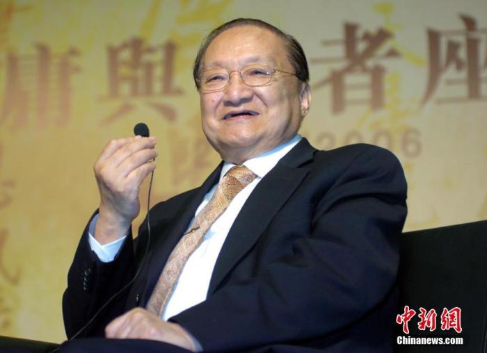 著名作家金庸。中新社記者 王麗南 攝.jpeg