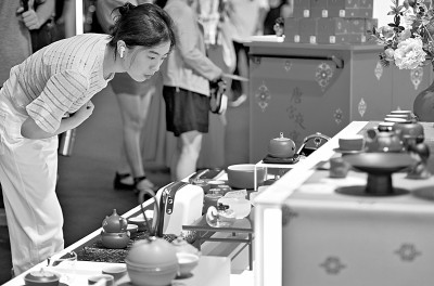 “國(guó)韻”悠長(zhǎng)，國(guó)潮何以成熱潮