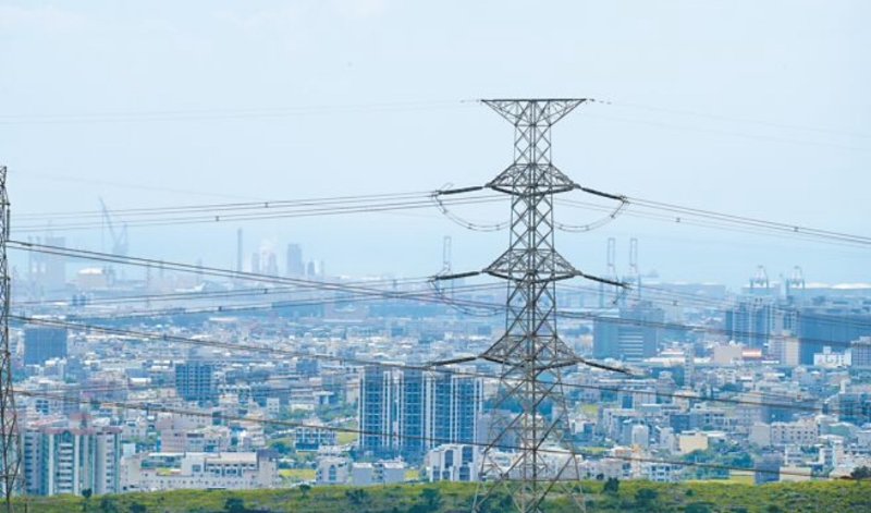 圖為臺(tái)電電塔。（圖源：臺(tái)灣“中時(shí)新聞網(wǎng)”）